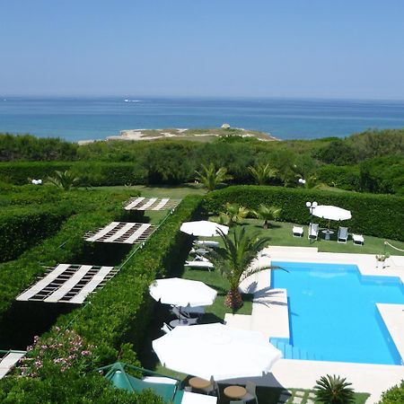 Residence Punta Cassano - In Piscina Sulla Spiaggia Di Sabbia Сан-Фока Экстерьер фото