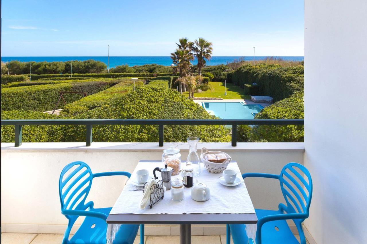 Residence Punta Cassano - In Piscina Sulla Spiaggia Di Sabbia Сан-Фока Экстерьер фото