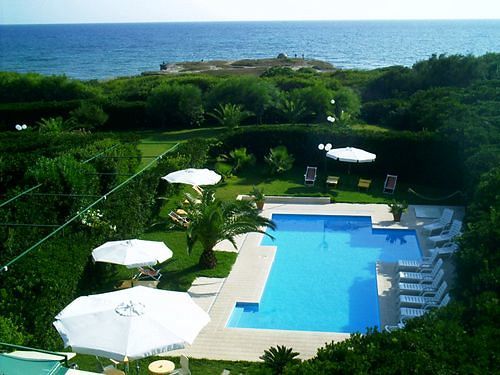 Residence Punta Cassano - In Piscina Sulla Spiaggia Di Sabbia Сан-Фока Экстерьер фото